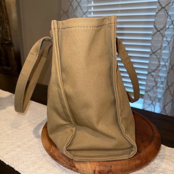 Marc Jacobs Tote - Picture 2 of 7